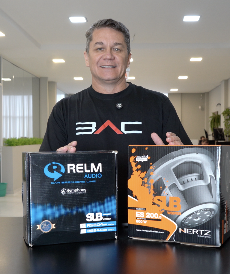 Para a BAC Representações, desenvolvemos vídeos institucionais e publicitários que destacam autoridade, confiança e performance. Unimos criatividade e estratégia para campanhas de marketing voltadas à promoção de produtos e marcas parceiras, com foco no mercado automotivo.